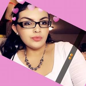 Meet your Posher, Alejandra